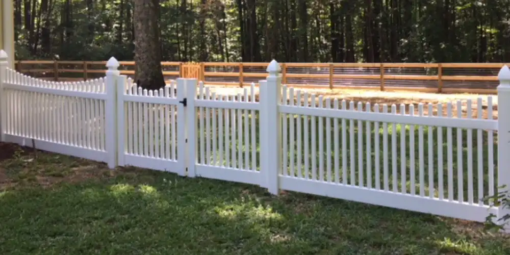 Sierra Residential Vinyl Picket Fence