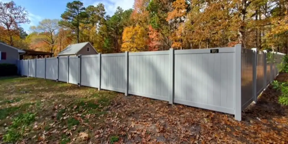 Sierra Residential Vinyl Privacy Fence